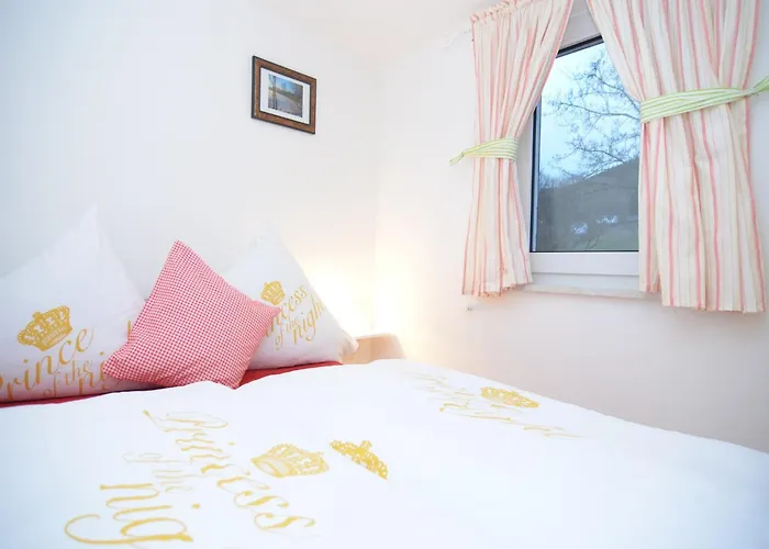 In Der Naehe Des Skigebietes * Schmallenberg